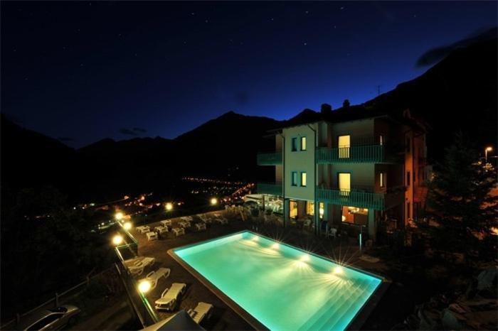 Hotel Torre ソンダロ エクステリア 写真